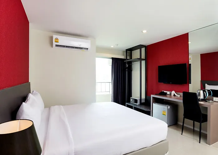 Zircon Hotel