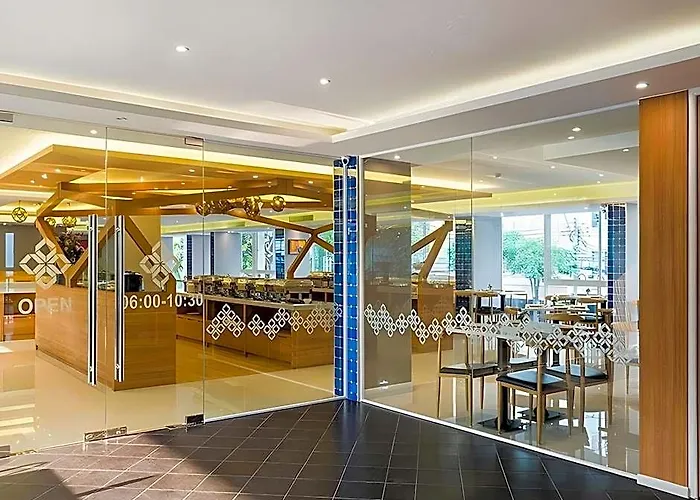 Zircon Hotel