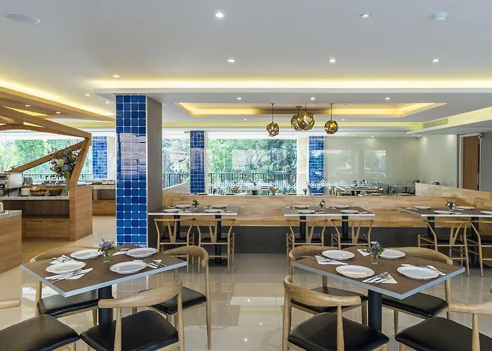 Zircon Hotel