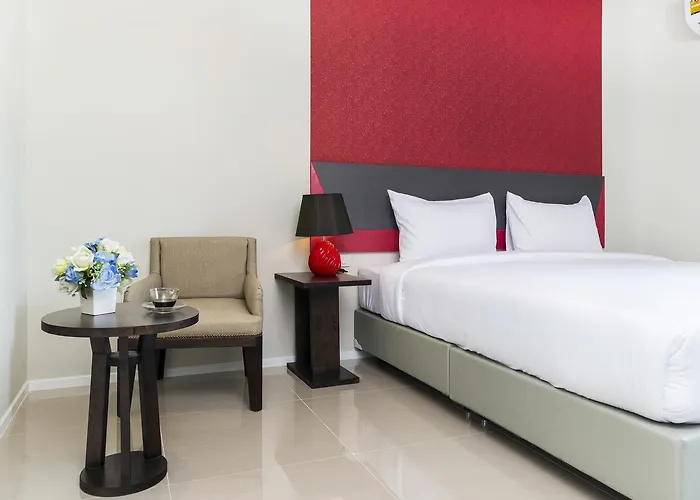 Zircon Hotel